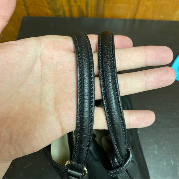 Gucci 336751 Small Soho Leather Shoulder Bag - Picture 14 of 15